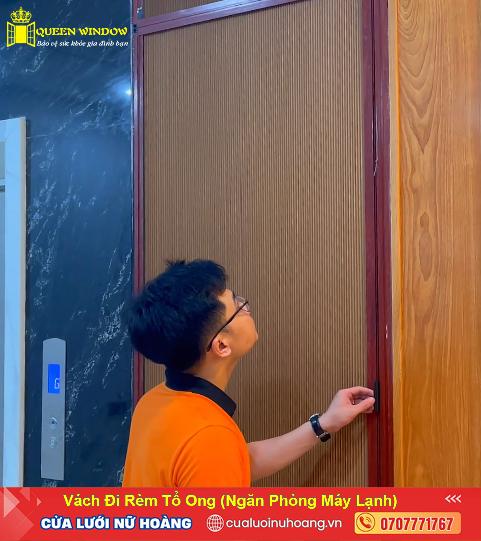 Vách đi rèm tổ ong 1